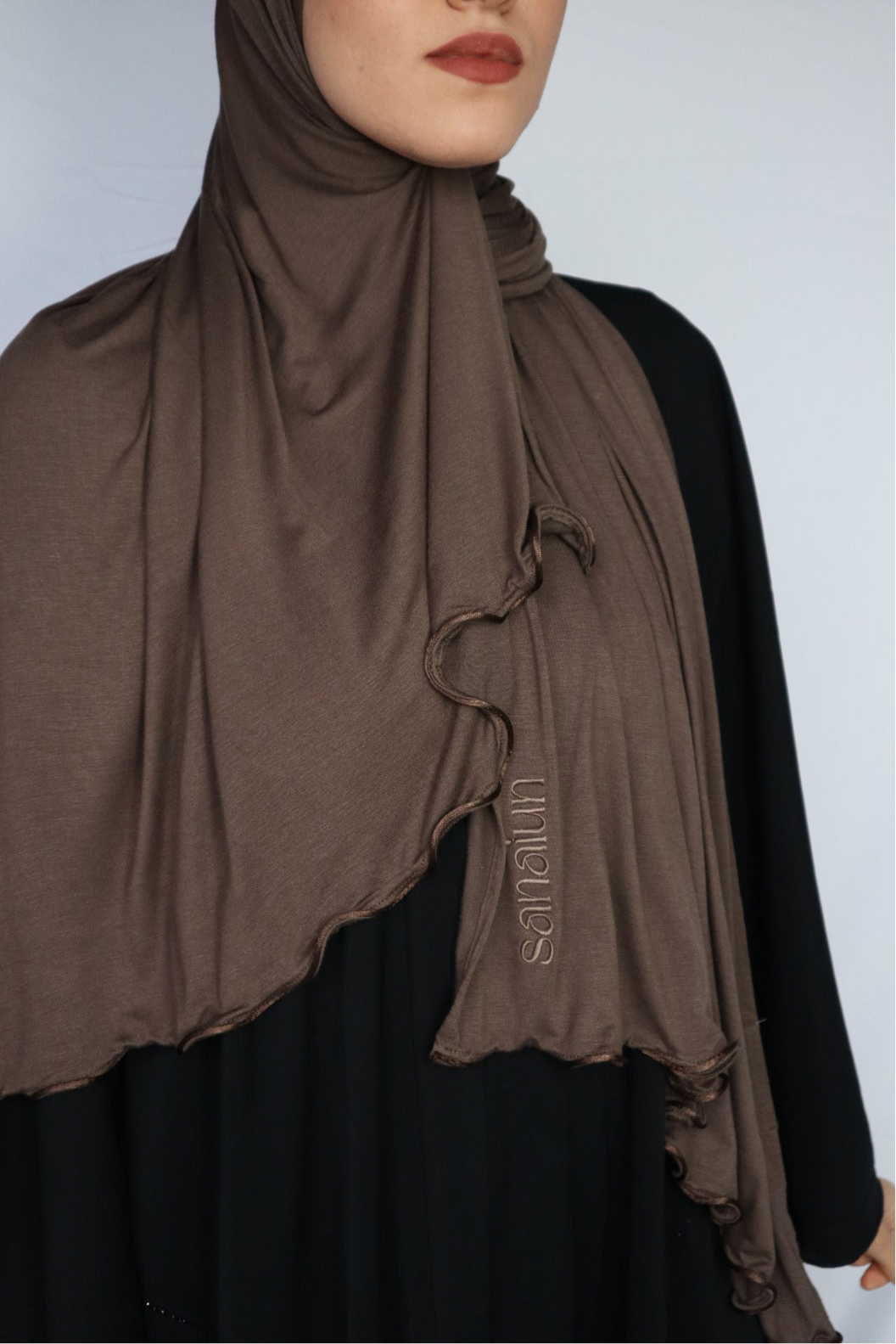 SIGNATURE SANAIUN BRUN