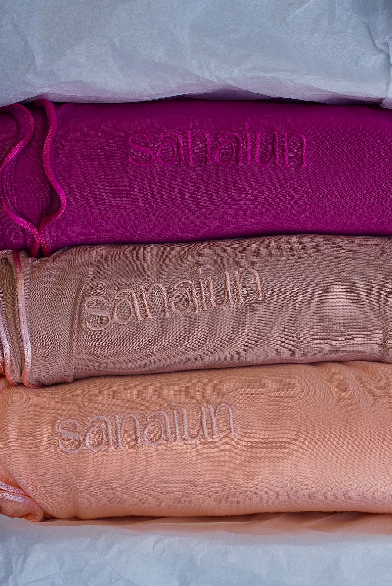 Box de 3 Hijabs Signature Sanaiun en Jersey Coton